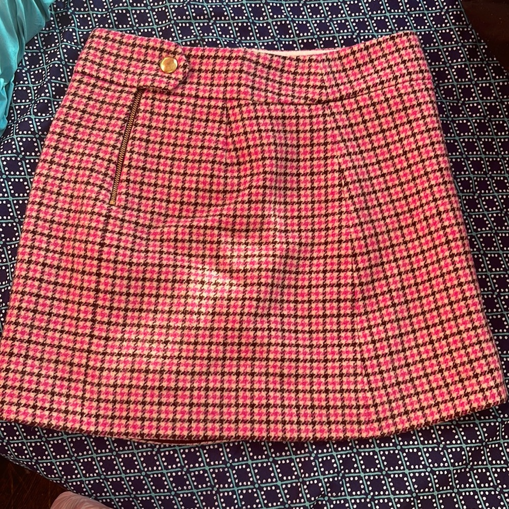 This is a j.crew shirt size 6